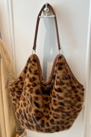 Winter Leopard Women's Plush Shoulder Bags Solid Color Faux Fur Female Casual Tote Handbags Large Capacity Ladies Furry Bag